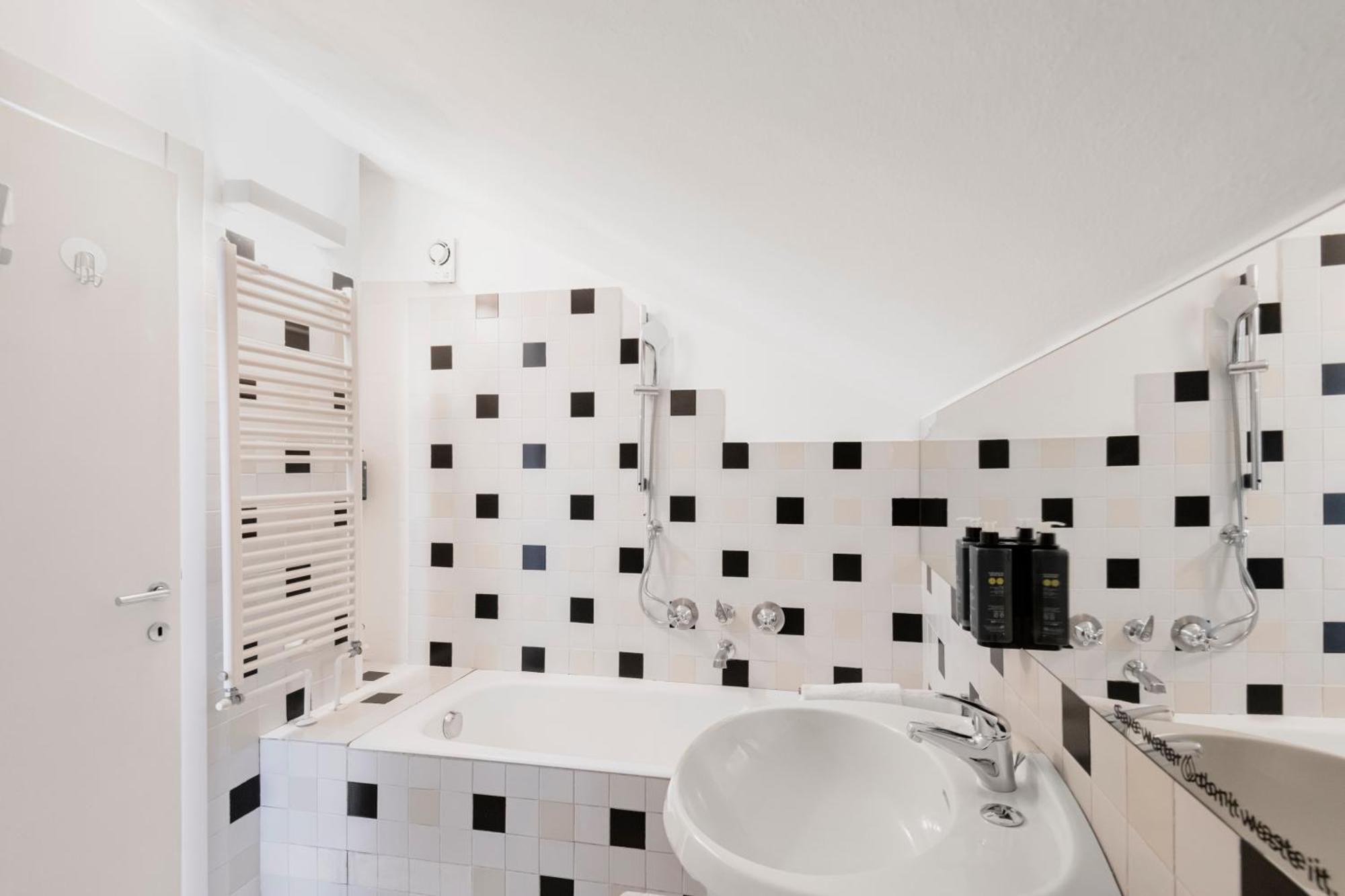 מילאנו Relstay - Arco Della Pace - Sunny Loft מראה חיצוני תמונה